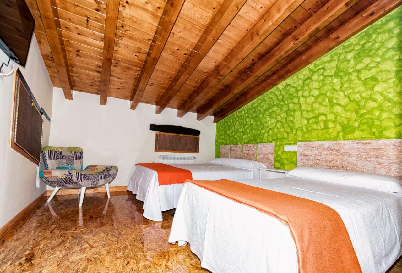Albergue Santa Marina Buelna Esterno foto